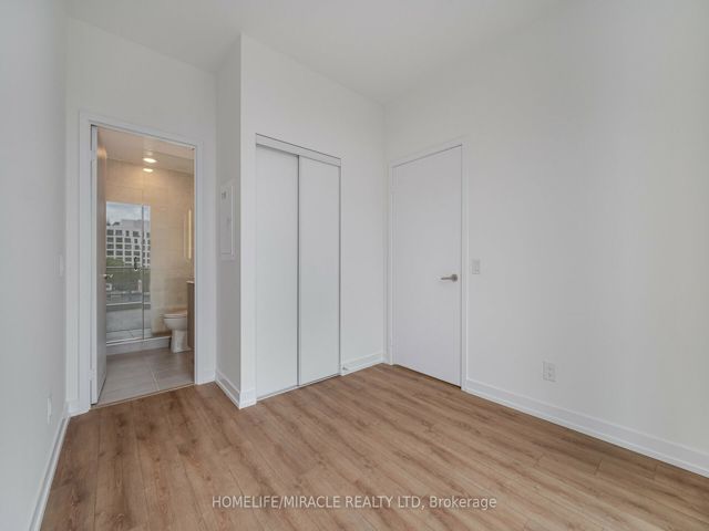 317 - 500 Dupont St