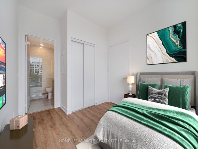 317 - 500 Dupont St