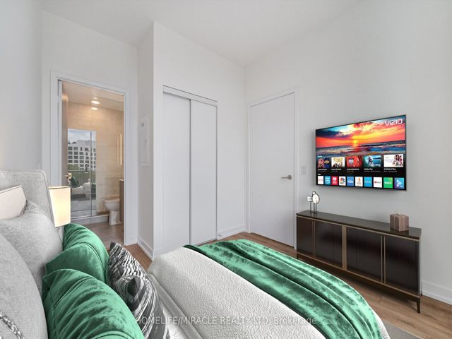 317 - 500 Dupont St