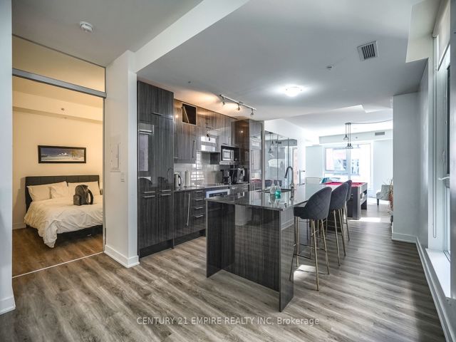 325 - 30 Nelson St