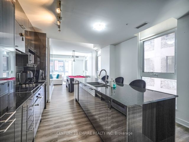 325 - 30 Nelson St