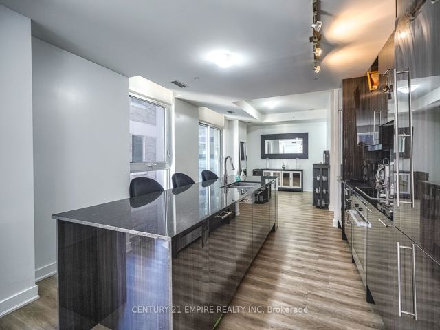 325 - 30 Nelson St