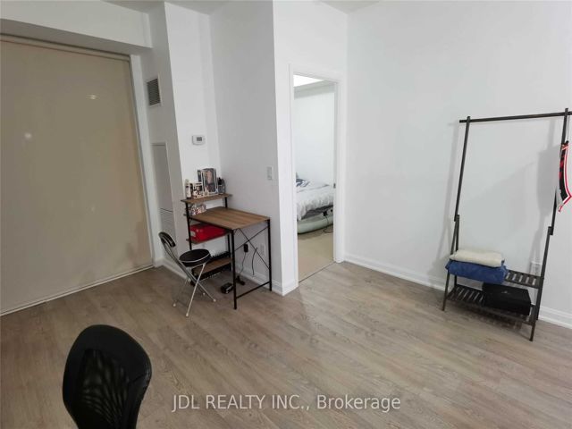 2704 - 9 Bogert Ave