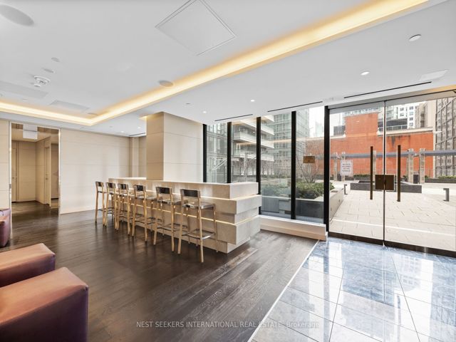 3903S - 115 Blue Jays Way