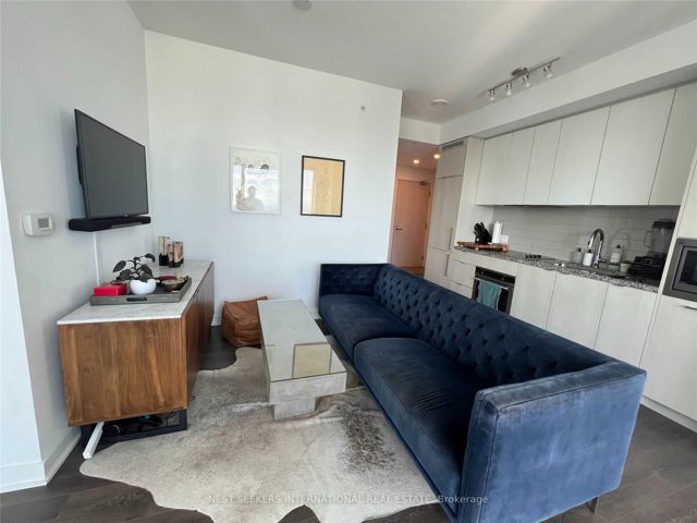 3903S - 115 Blue Jays Way