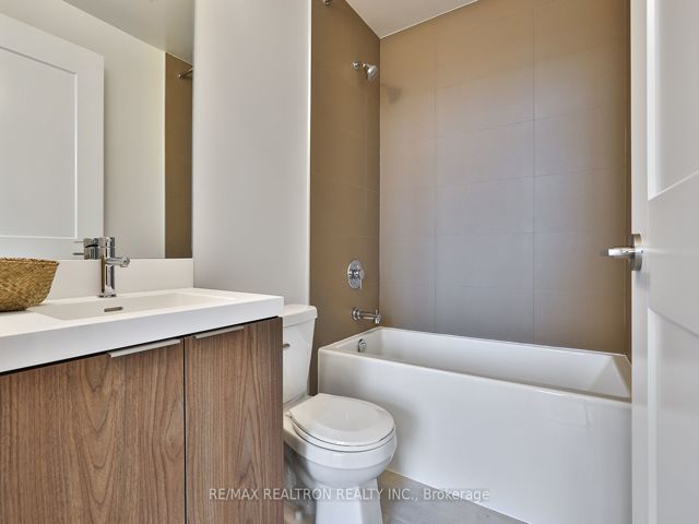 GPH26 - 28 Widmer St