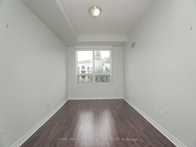 715 - 18 Willam Carson Cres