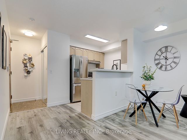 1606 - 26 Olive Ave