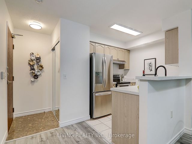 1606 - 26 Olive Ave