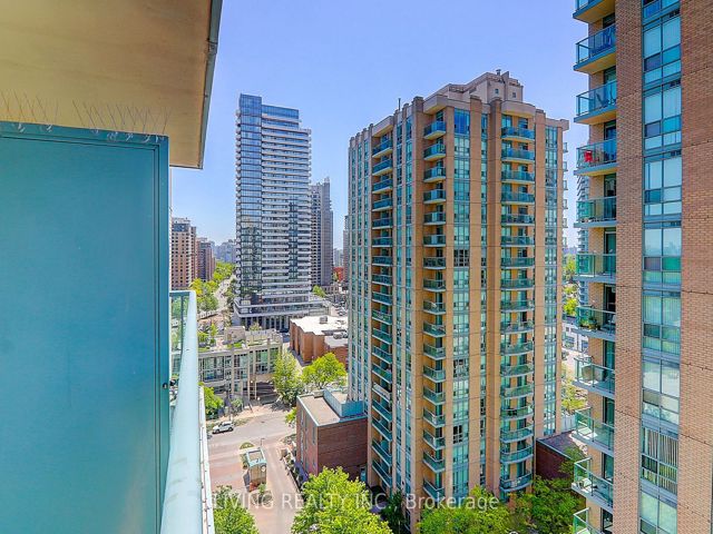 1606 - 26 Olive Ave