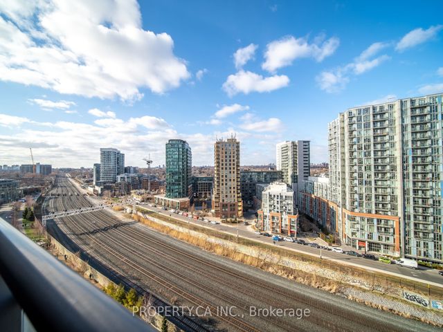 1320 - 38 Joe Shuster Way