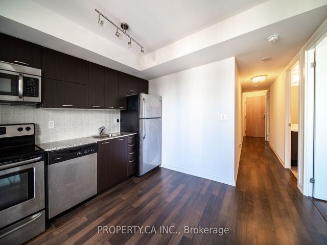 1320 - 38 Joe Shuster Way