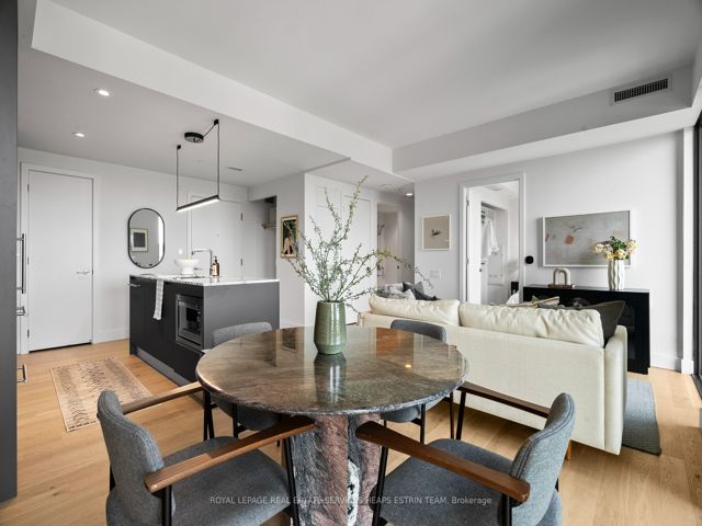 604 - 1414 Bayview Ave