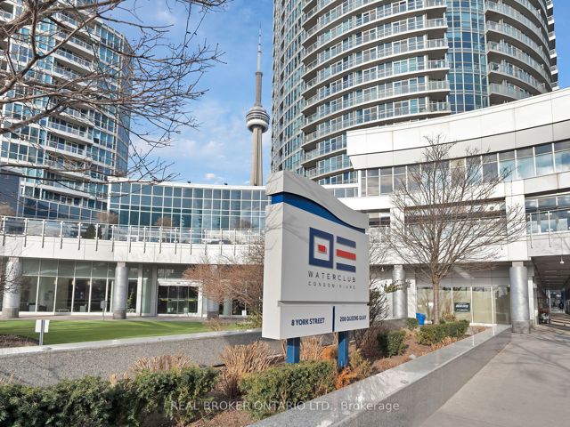 1909 - 208 Queens Quay W
