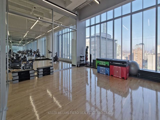 3307 - 488 University Ave