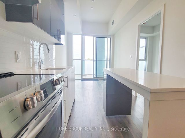 516 - 188 Fairview Mall Dr