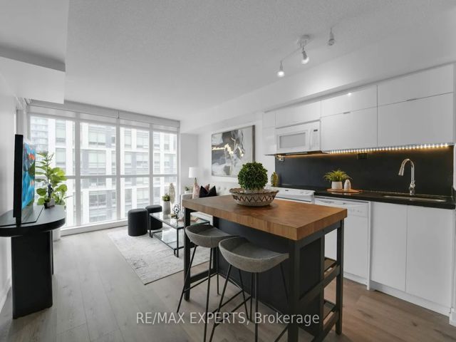 1505 - 151 Dan Leckie Way