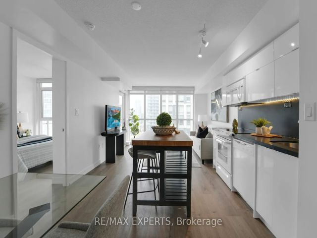 1505 - 151 Dan Leckie Way