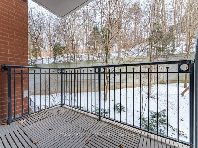310 - 38 William Carson Cres