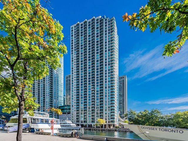 1008 - 99 Harbour Sq