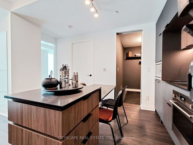 1210 - 185 Alberta Ave