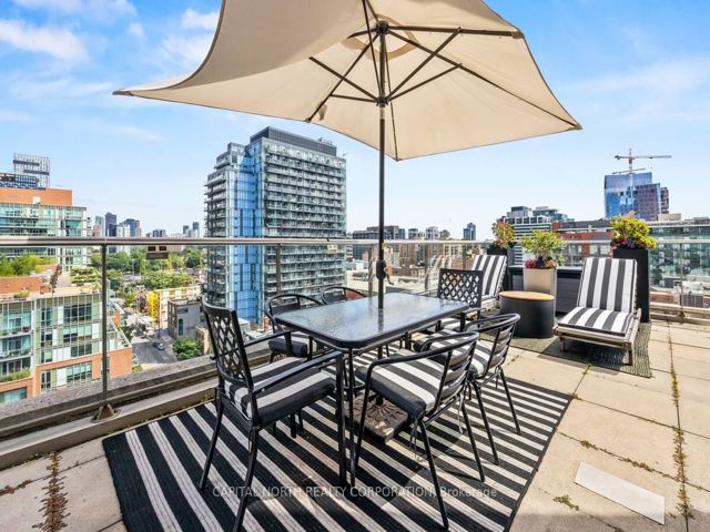 1402 - 168 King St E