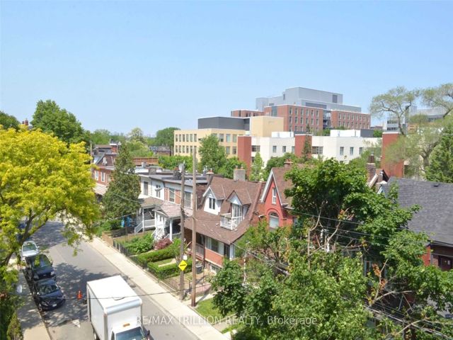 414 - 8 Dovercourt Rd