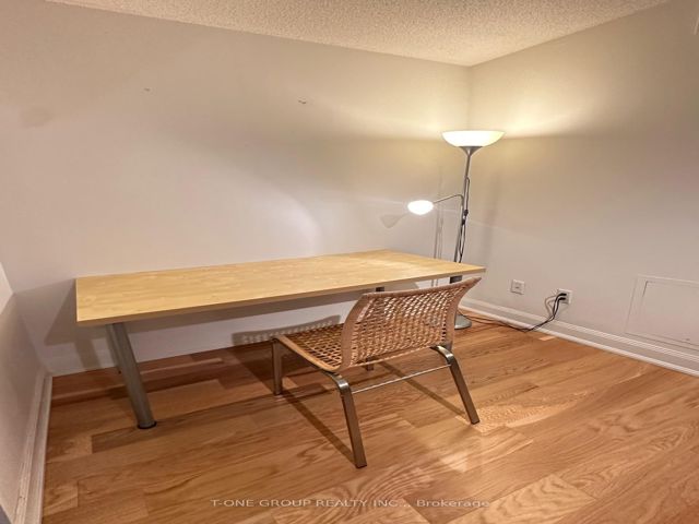 1503 - 2181 Yonge St