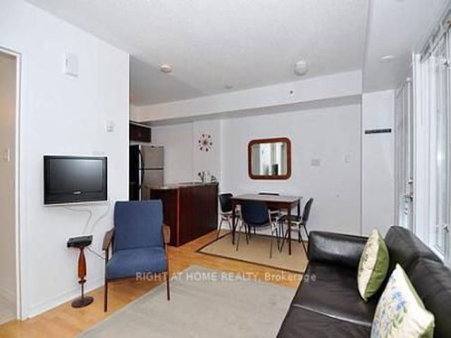 225 - 26 Western Battery Rd
