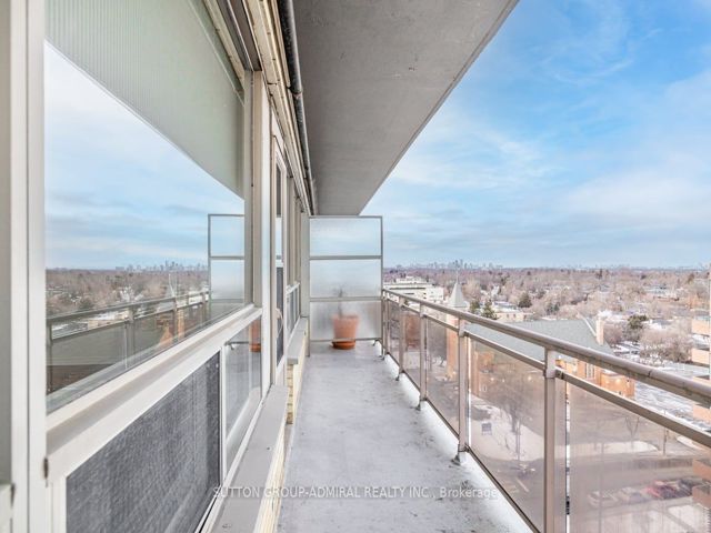 1004 - 2500 Bathurst St