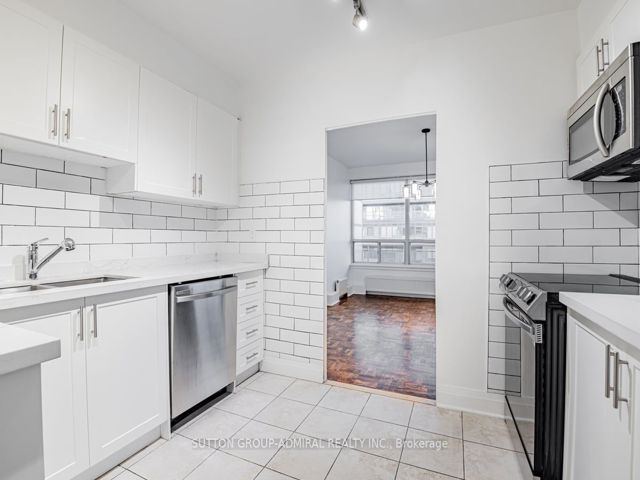 1004 - 2500 Bathurst St
