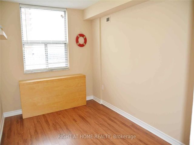 2104 - 205 Hilda Ave