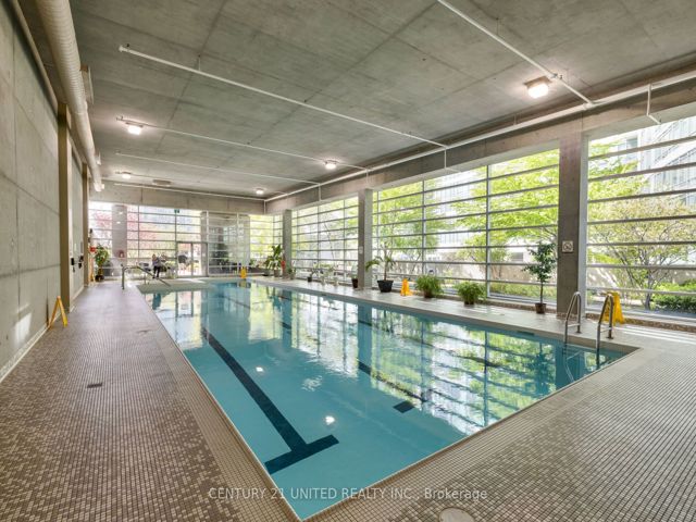302 - 81 Navy Wharf Crt