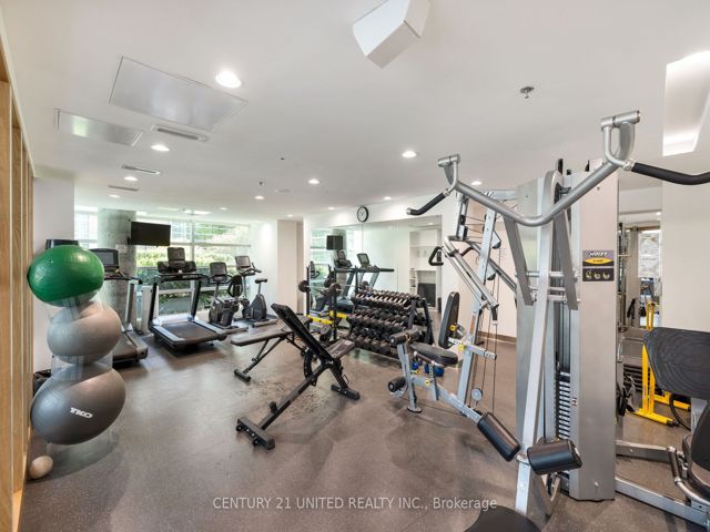 302 - 81 Navy Wharf Crt