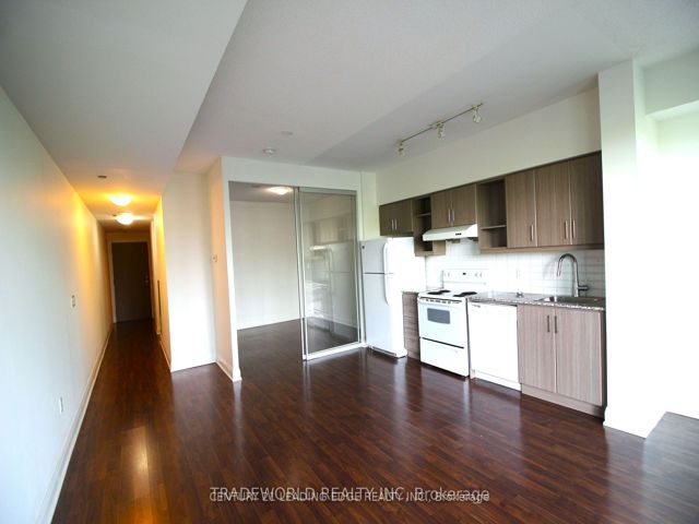 1101 - 160 Vanderhoof Ave