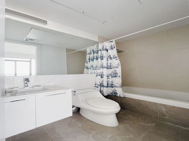 LPH4707 - 50 Charles St E