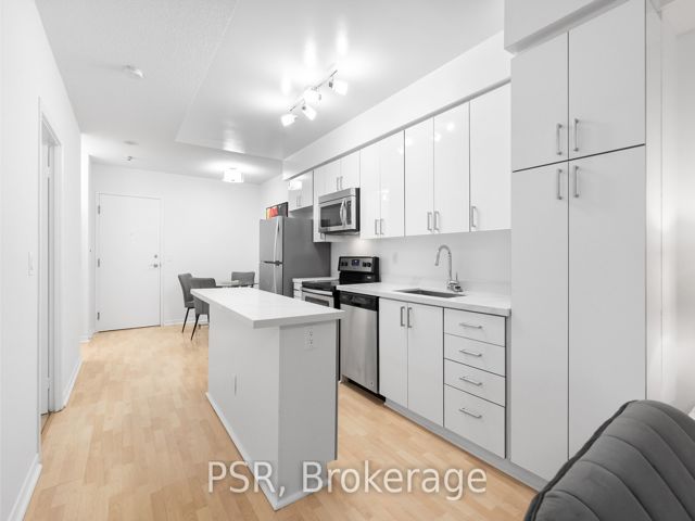 1218 - 50 John St