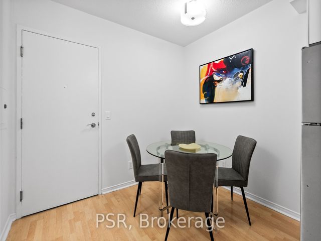 1218 - 50 John St