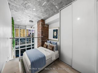 429 - 5 Hanna Ave