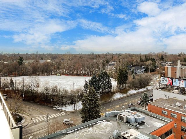 518 - 250 Lawrence Ave W