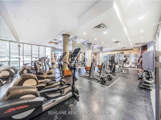 3112 - 763 Bay St