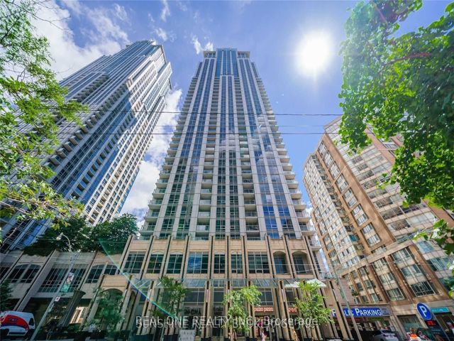 3112 - 763 Bay St