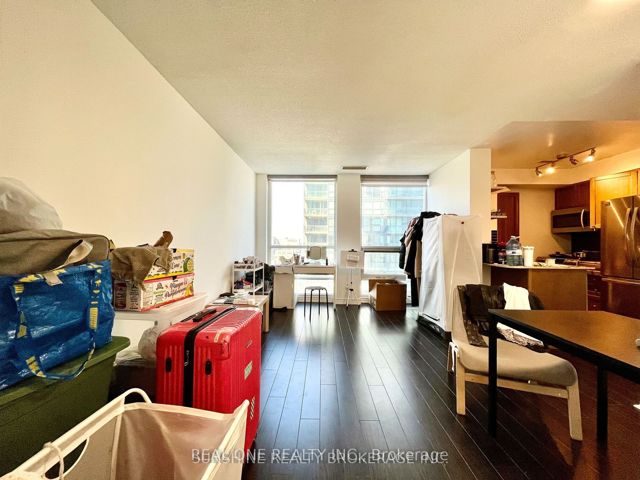 3112 - 763 Bay St