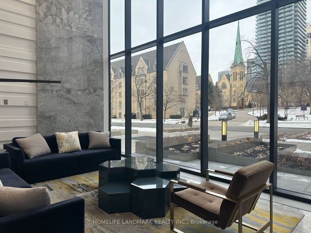 1004 - 57 St Joseph St