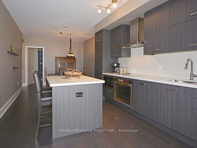 531 - 560 Front St W
