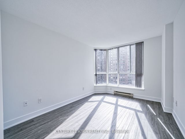 611 - 38 Elm St