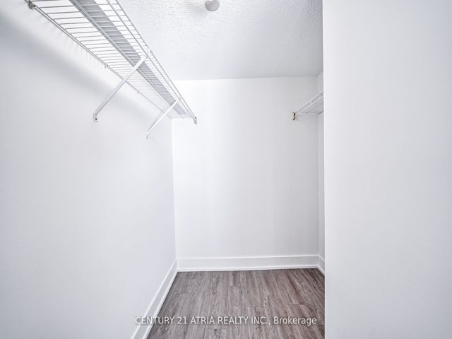 611 - 38 Elm St