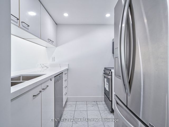 611 - 38 Elm St