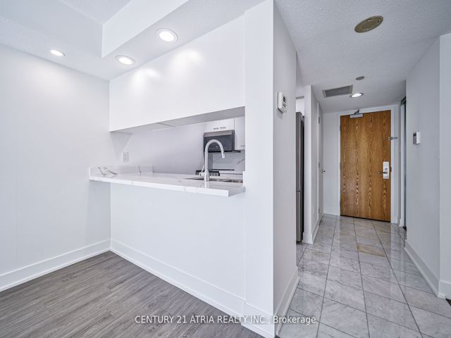 611 - 38 Elm St