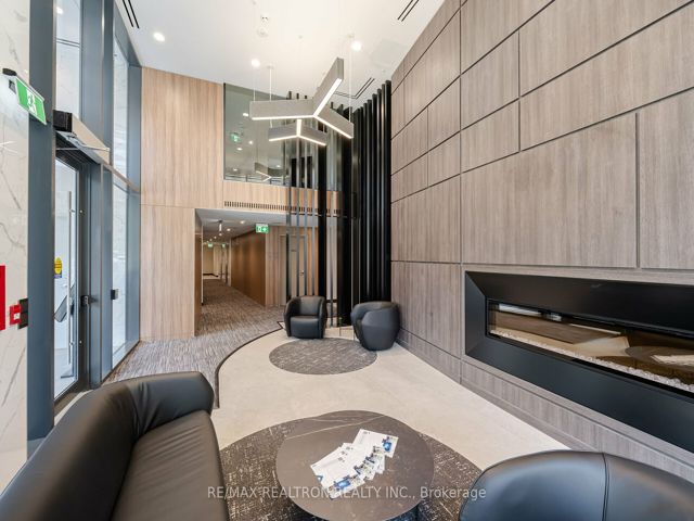 510 - 2525 Bathurst St